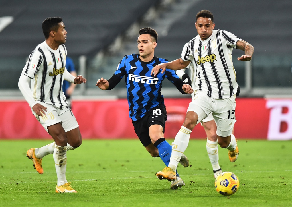 Hòa Inter Milan, Juventus vào chung kết Coppa Italia